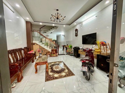 Bán gấp nhà trệt 2 lầu linh xuân   90m    hẻm ô tô. 3