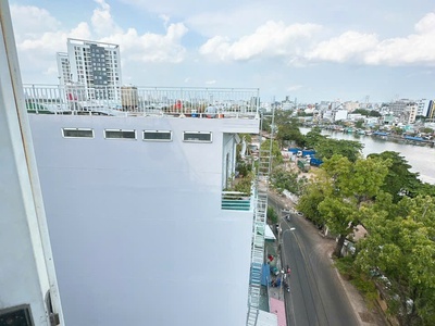 Bán nhà mặt tiền tôn thất thuyết quận 4 , 9 lầu , 33 phòng 120m2 chỉ 31 tỷ 3