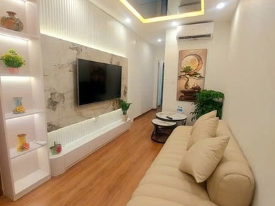 Bán căn hộ tt mặt phố thi sách - trần xuân soạn quận hai bà trưng -  ô tô đỗ chân cầu thang - full 0