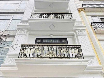 Trung tâm đống đa ,mặt phố kinh doanh sầm uất ,vỉa hè rộng, vị trí hoa hậu,77m2,mt 5m, 31 tỷ 2
