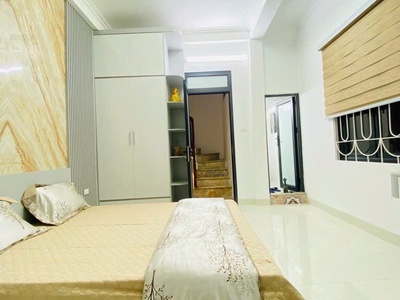Thái thịnh-chỉ quanh 5 tỷ-dt38m- lô góc-2 thoáng-10m ô tô tránh- full nội thất nhập khẩu 2