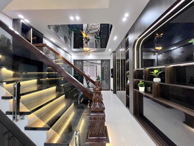 Ô tô đỗ cửa - dân xây chắc chắn - 4 tầng long lanh ở ngay lê trọng tấn 45m2, 4 tầng, mặt tiền 4m, 3