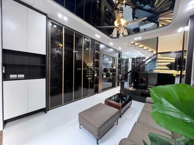 Ô tô đỗ cửa - dân xây chắc chắn - 4 tầng long lanh ở ngay lê trọng tấn 45m2, 4 tầng, mặt tiền 4m, 4