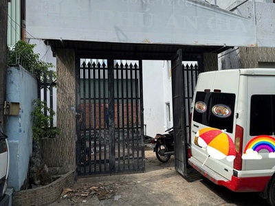 Bán đất hai mặt hẻm - full thổ cư 172 m2  9x19  -,đã xây tường và cổng ngõ - hẻm xe tải 1 trục 0