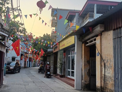 Bán gấp liên mạc chỉ 4,55 tỷ, 36,2m2 -5t-4pn, ngõ thoáng, sát phố. 3