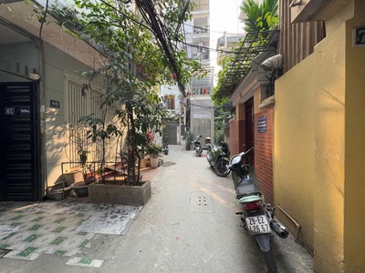 Nhà dân xây ngõ thông rộng thái hà 59m2,x  4 tầng, mt 3.2m,13.5 tỷ đống đa. 2