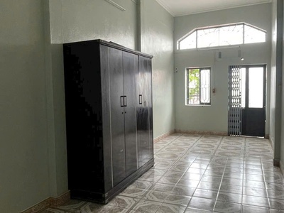 Cho thuê nhà trong ngõ Đình Đông , Lê Chân . Mi móng , gội đầu kèm ở ok 1