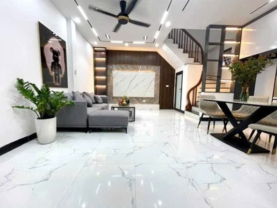 Duy nhất 1 căn 4,35 tỷ - 35m2 - 5t, ngõ nông sát phố liên mạc ỏ ngay. 2