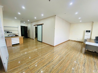 Siêu hót   chính chủ mời thuê mặt bằng tầng 9 tòa thương mại v-city   trục đường lê thái tổ, tp bắc 1