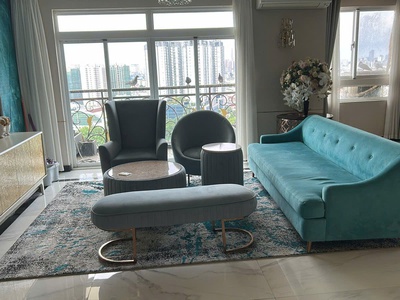Cho thuê căn hộ THE FLEMINGTON, đường Lê Đại Hành, P.15 Quận 11 : -	Căn lớn: 220m2 2