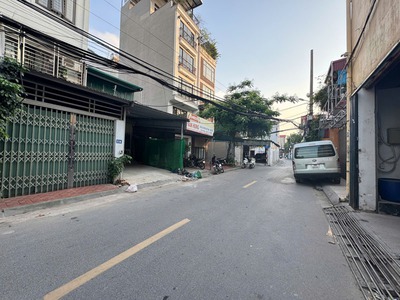 Bán 34,5m2, lưu không 20m2, nhà cấp 4 mặt phố Mai Phúc. Ngay chợ, CC Hope, Sunshine và Vinschool 2