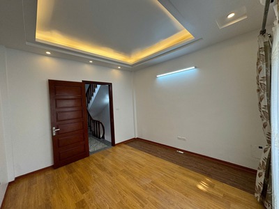 Giá Tốt.Bán Nhà Dân Xây, Ngọc Thụy, Long Biên 4T, 45m2 chỉ 7,45 tỷ  ô tô đỗ gần 1
