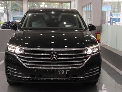 Cần bán xe Volkswagen Vilorant Luxury 8
