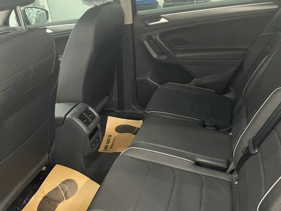 Cần bán xe Volkswagen Tiguan 2