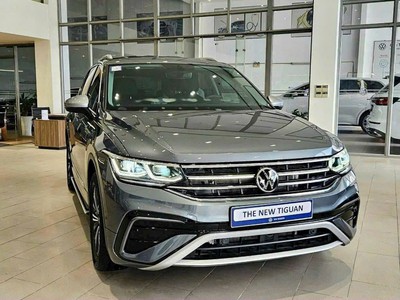 Cần bán xe Volkswagen Tiguan 4
