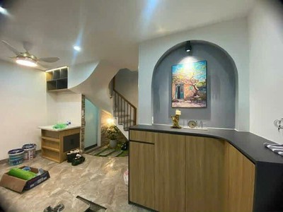 Ngọc Hà 35m2 x 7 tầng thang máy - Ngõ nông, gần phố. 0