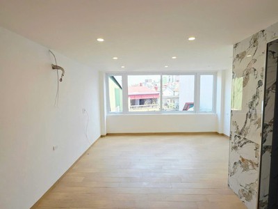 Ngọc Hà 35m2 x 7 tầng thang máy - Ngõ nông, gần phố. 2