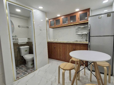 Bán nhà cách mạng tháng 8, gần ngã tư bảy hiền, tân bình, 4 tầng mới, chỉ hơn 2 tỷ 2