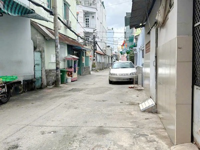 Nhà cấp 4 hxh quay đầu có sân oto đậu hưng phú p10q8 1