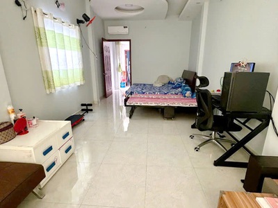 Nhà hẻm 6m xe hơi trước nhà dạ nam p2q8 2