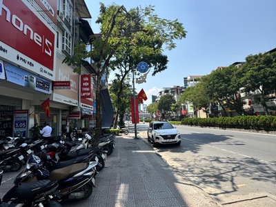 Vip vip vip - mặt phố nguyễn văn cừ -  bán đất tặng 2 tòa nhà 11 tầng   7 tầng - mt đỉnh 18.3m - 2 2