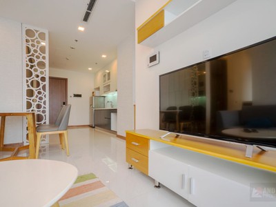 Vinhomes central park  căn hộ 2pn sang trọng, sổ hồng riêng   giá tốt chỉ 8.2 tỷ với id-340 2