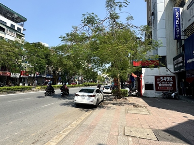 Vip vip vip - mặt phố nguyễn văn cừ -  bán đất tặng 2 tòa nhà 11 tầng   7 tầng - mt đỉnh 18.3m - 2 3