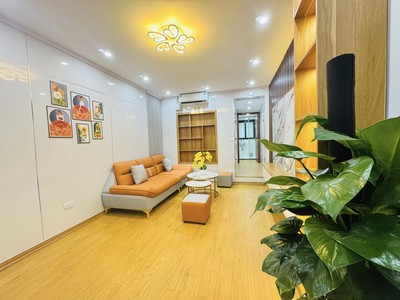 Tập thể tầng 3 thái thịnh 60m 2pn riêng, nội thất mới toanh, nhỉnh 3 tỷ 0