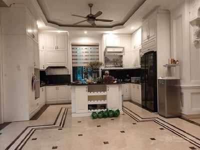 Cần bán lô góc biệt thự hoàng quốc việt 400m2, 5 tầng hầm thang máy, 3 mặt tiền 5 vỉa hè 116 tỷ 4