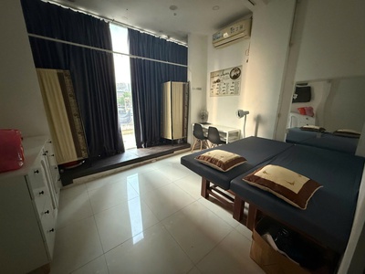 Cần sang nhượng gấp spa 4 tầng vào làm ngay, không cần set up 2