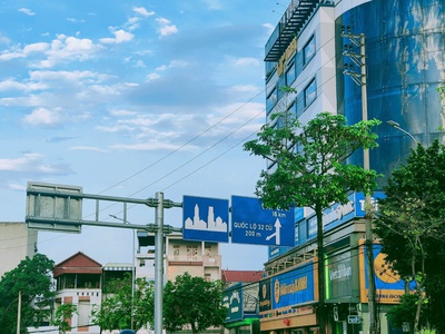 Bán 75 m2 đất ,mặt tiền9.3m,thị trấn phùng,đường thông ô tô 7 chỗ đỗ 0