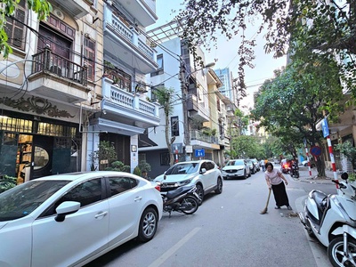 Bán đất kđt đại kim 82 mét. vị trí đỉnh cao - kinh doanh. giá chỉ 16 tỷ 500 0