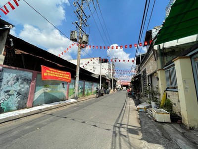 Bán nhà 83m2 mặt tiền đường hoành xuân hoành, quận tân phú 0