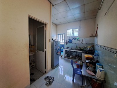 Bán nhà 83m2 mặt tiền đường hoành xuân hoành, quận tân phú 3