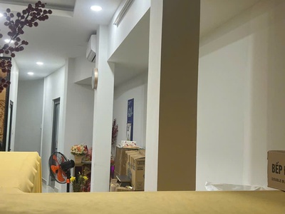 Bán nhà quận 10, đường tô hiến thành, 49m2, 4 tầng, hẻm 4m, sát mặt tiền 8.5 tỷ 4