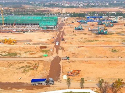 Chính chủ bán nhật nguyệt 2 giá 18,6 tỷ vinhomes cổ loa 3