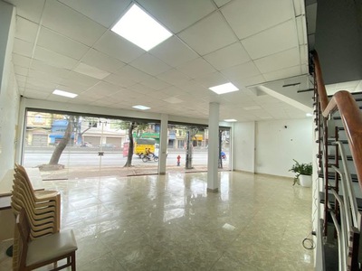 Cho thuê mặt bằng kinh doan Nguyễn Văn Linh 3