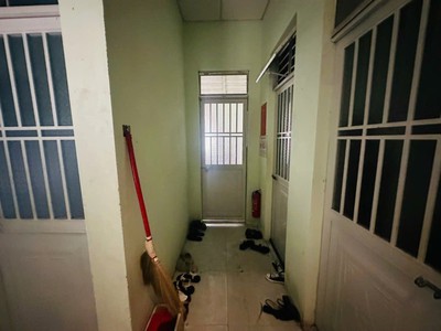 Nhà 3 mặt kiệt gần ông ích khiêm cầu rồng, 92m2, 2 tầng 8 phòng, 4.6 tỷ 2