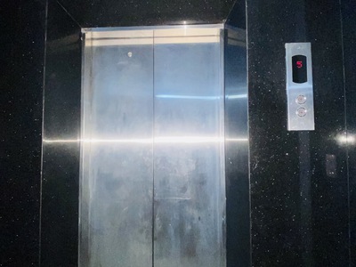 Bán nhà mặt phố gò vấp, 460m , 7 tầng, 18 tỷ, sổ hồng 4