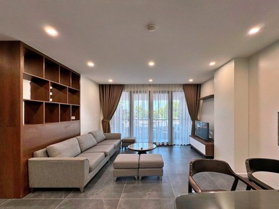 Luxury apartment  bán tòa 8 tầng   120m , phố đào tấn - linh lang, cho thuê 2,5 tỷ/năm, giá 37  tỷ 0