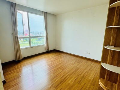 Bán căn hộ 86m2 sổ hồng chính chủ gần Aeon Long Biên, tiện nghi miễn phí, tầng đẹp 2