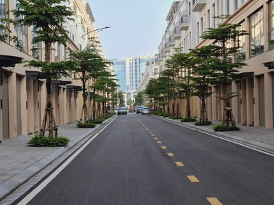 Bán nhà phố 5 tầng ngay tỉnh ủy Thanh Hóa, đối diện Vinhomes Thanh Hóa chỉ hơn 5 tỷ 2