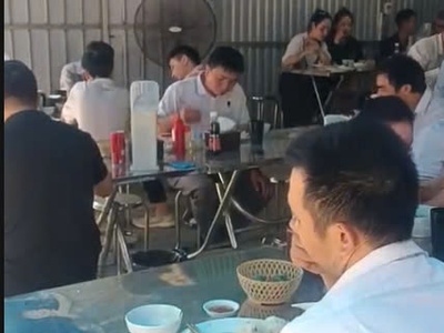 Sang nhượng quán cơm tại dịch vọng hậu, cầu giấy, hà nội 0