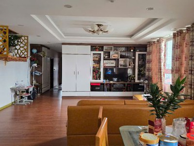 Chính chủ cho thuê căn hộ 105m  - căn góc, 3pn, thoáng mát tòa ct3, gần goldmark city 1