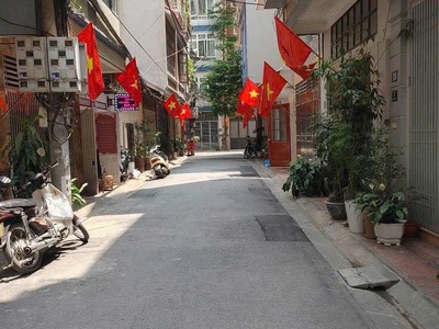 Gốc để - 80m2 - 3 tầng - mt 6m - trên 14 tỷ có bớt. 0