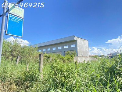 Bán đất mặt tiền lã xuân oai, thủ đức   6.820m    giá 240 tỷ 2