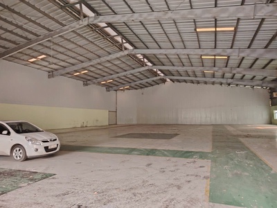  xưởng 2000m trong kcn bắc ninh  dt xưởng: 1500m2 0