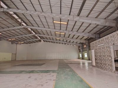  xưởng 2000m trong kcn bắc ninh  dt xưởng: 1500m2 1