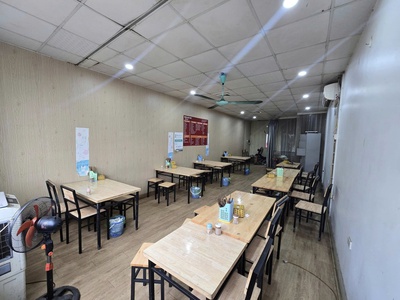 Giá tốt - sang nhượng cửa hàng mặt tiền phố trần quốc hoàn, cầu giấy, hà nội - 50m2 -130 triệu 3
