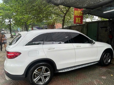 Mercedes Benz GLC Class 2019 - 48000 km 4